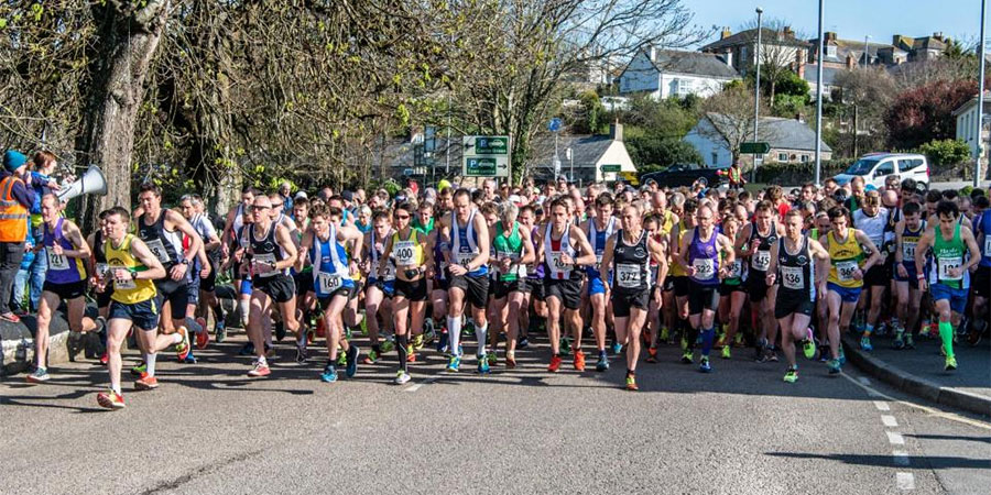 An Res Hellys 10 Mile Race